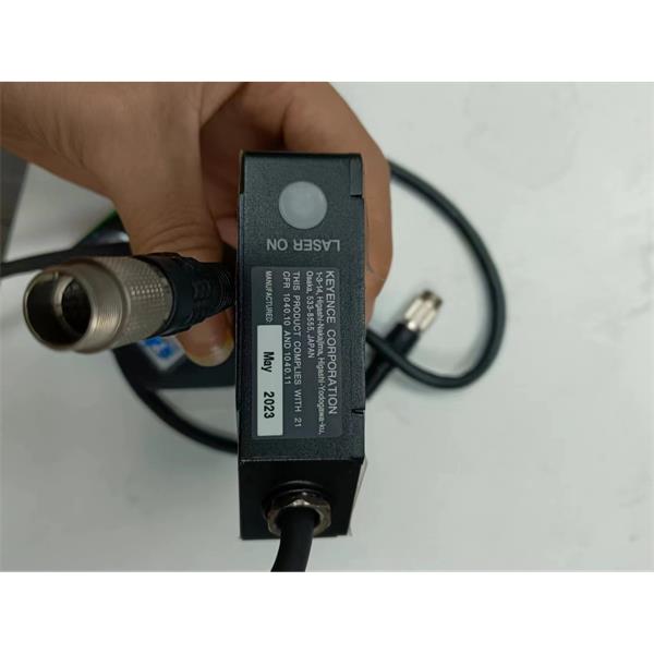 日本KEYENCE基恩士LK-G5000高精度CMOS激光位移傳感器感測頭H150